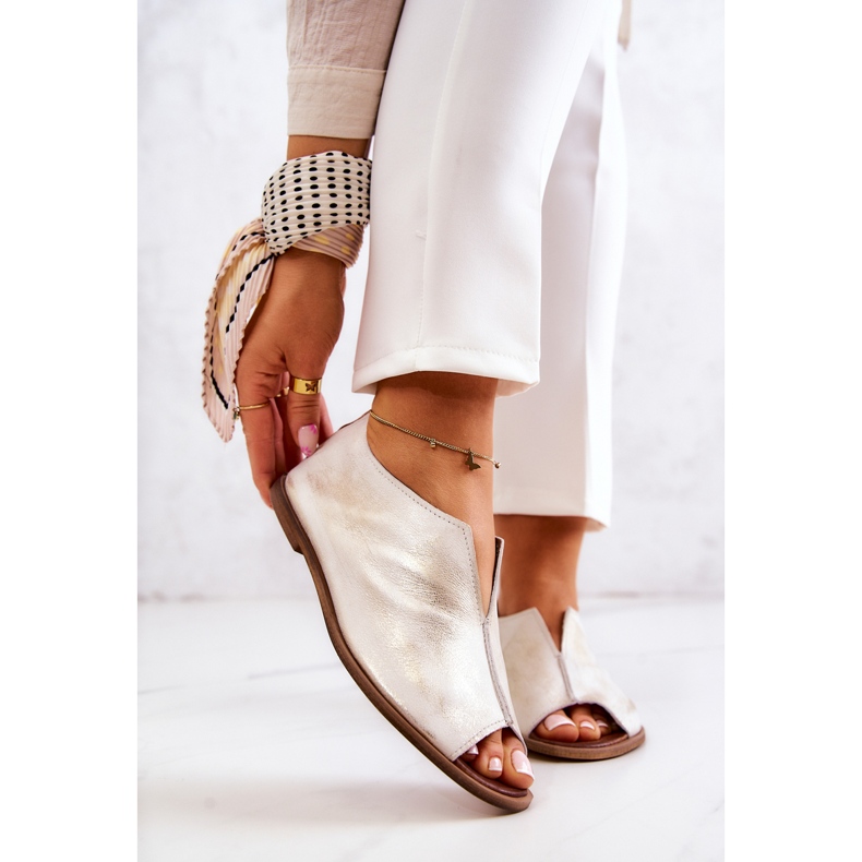 Zapatos de piel con cremallera Nicole 2718/004 Blanco y Oro 1