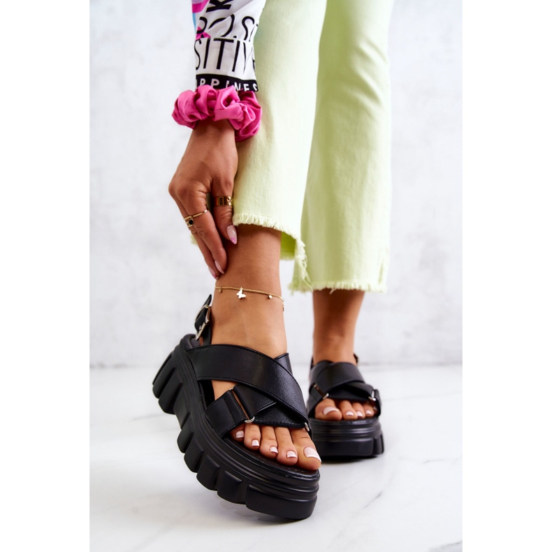 PE1 Sandalias De Cuero En La Plataforma Betti Negra negro 1