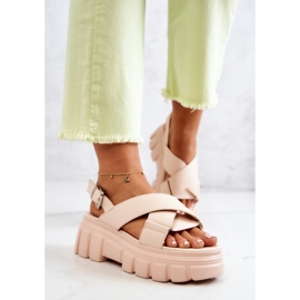 PE1 Sandalias De Cuero Sobre Una Plataforma Betti Beige Claro 4