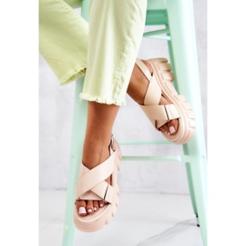 PE1 Sandalias De Cuero Sobre Una Plataforma Betti Beige Claro 9