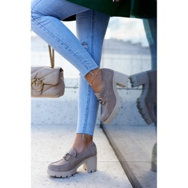 Lemar Zapatos elegantes en un pilar con una decoración Harmell beige 3