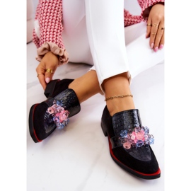 Zapatos De Ante Con Adorno Davine Negro Y Rojo 5