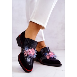 Zapatos De Ante Con Adorno Davine Negro Y Rojo 2