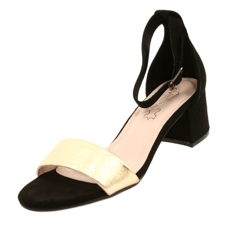 Sandalias Negras y Doradas On A Bar Evento 20SD98-1618 negro dorado 3