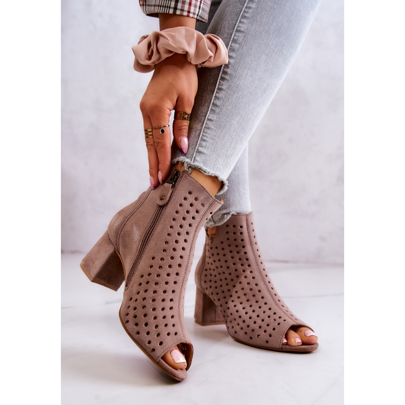 Botas de cuero caladas Maciejka 05420-10 Beige oscuro 2