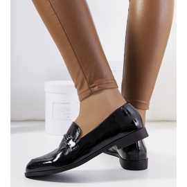 Mocasines mujer Zettici lacados en negro 2