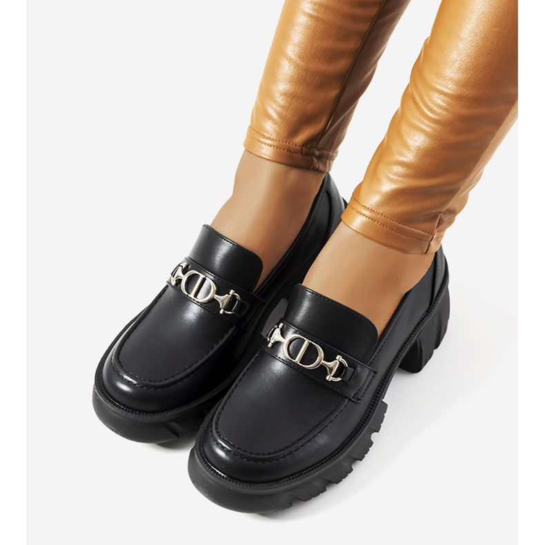 Mocasines negros sobre suela gruesa Brant 1