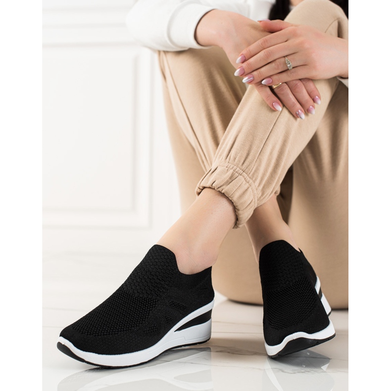 TRENDI Zapatillas de cuña sin cordones negro 2