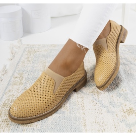 Zapatos Nilde calados beige 1