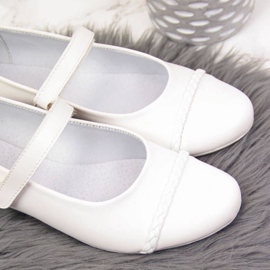 Bailarinas velcro para Comunión Kornecki Jr KOR6271 blanco 4