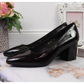 Bombas en el puesto de Serio Leone W SK358C negro 2
