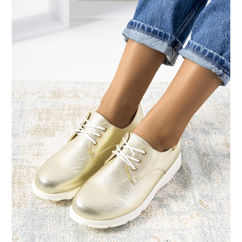 Zapatos mujer Zipfs dorados 1