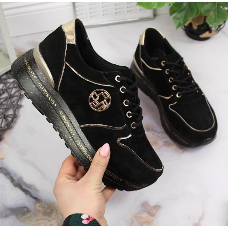 Zapatillas de cuero en la plataforma Filippo W PAW330 negro 1