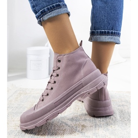 Zapatillas tobilleras violetas en la plataforma Boyes 2