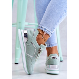FB2 Zapatos deportivos de gamuza en una plataforma junto al río verde claro 7