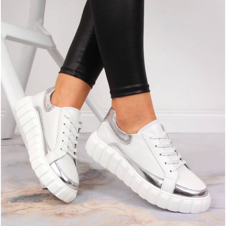 Zapatos de cuero en la plataforma S. Barski W OLI161 blanco 2