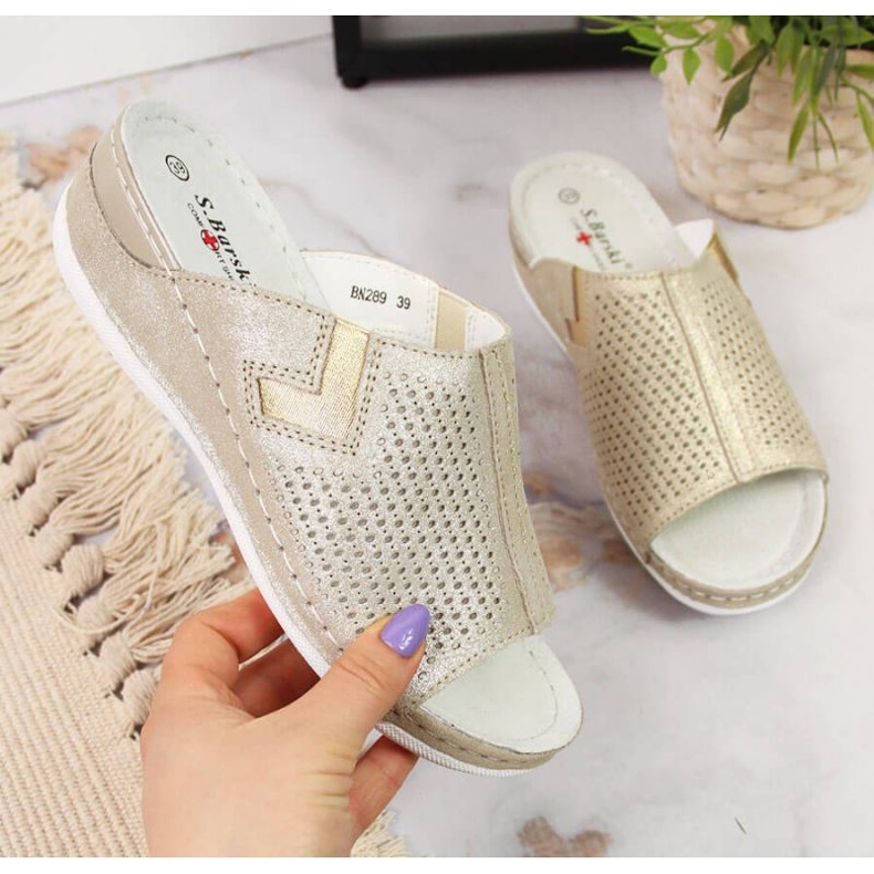 Zapatillas cuña piel S. Barski W OLI163B dorado 1