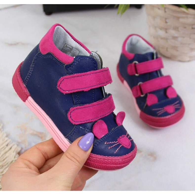 Bota velcros Kornecki Jr 6776 azul marino 1