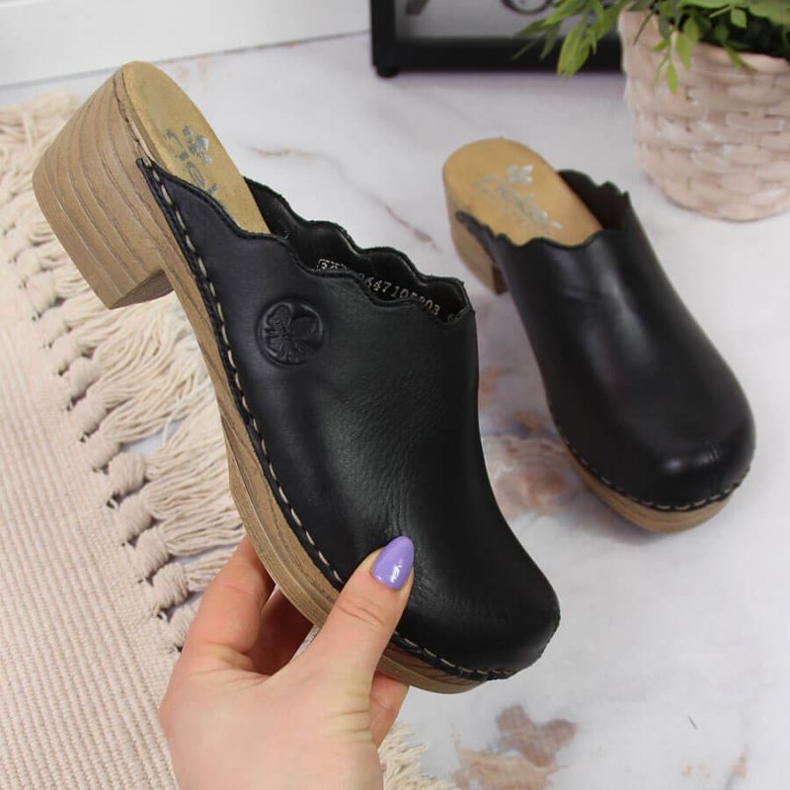 Chanclas de cuero Rieker W RKR530 negro 1
