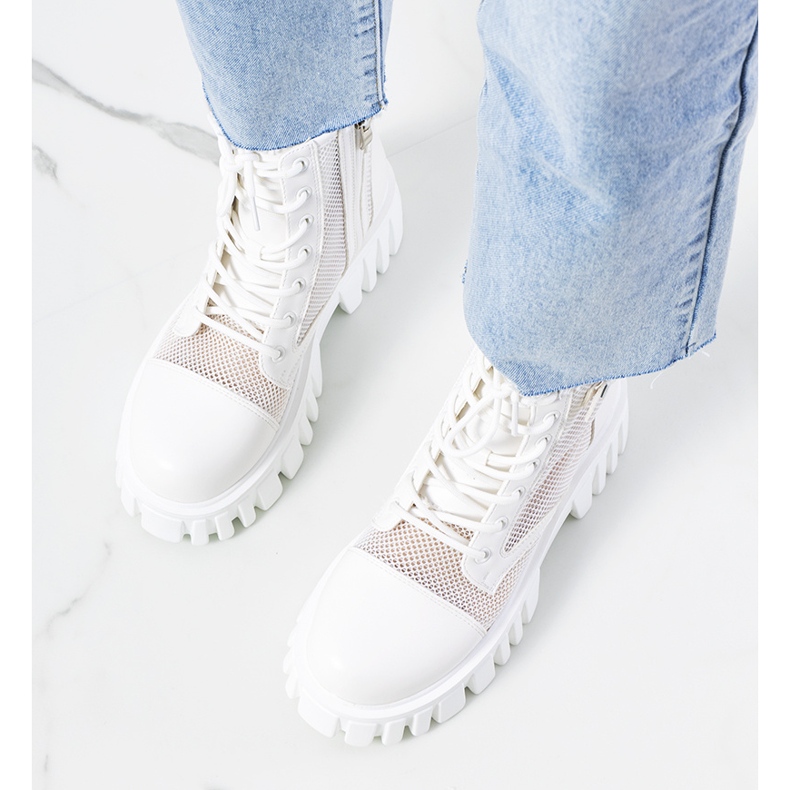 Botas blancas con parte superior calada de Potts blanco 1