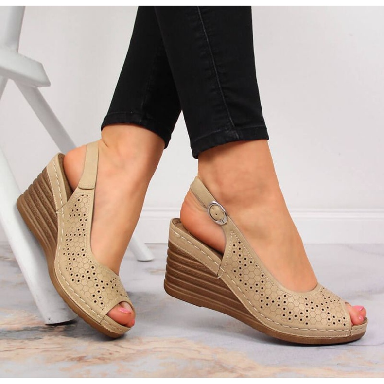 Sandalias cuña eVento W EVE349B beige 2