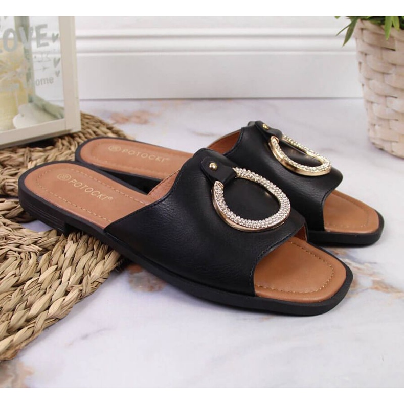 Pantuflas negras con adorno Potocki W WOL74A negro 2