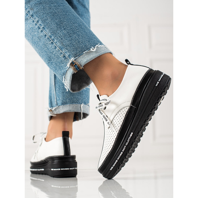 Brogues de cuero en la plataforma blanco negro 1