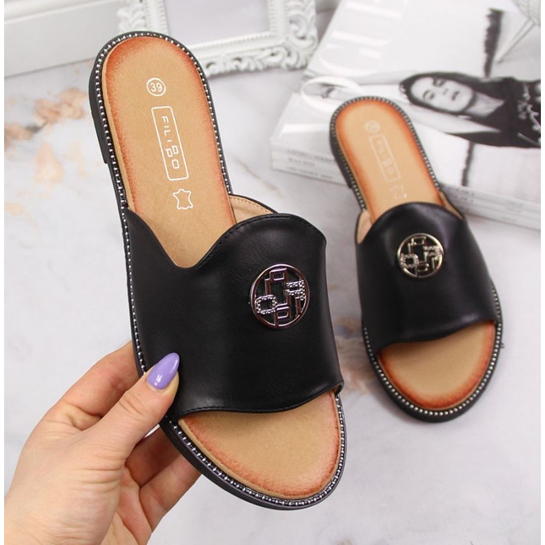 Pantuflas negras con decoración Filippo W PAW344A negro 1