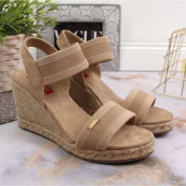 Sandalias cuña Big Star W JJ274978 beige 5