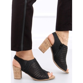 Sandalias caladas en el puesto Assia Black negro 3