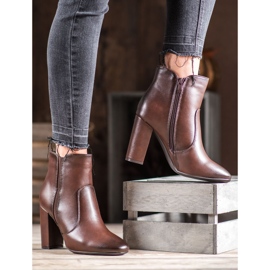 Super Mode Botas marrones con cuero ecológico marrón 1 Super Mode Botas marrones con cuero ecológico marrón 1