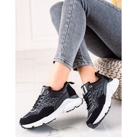 Renda Zapatillas con estilo negro 1