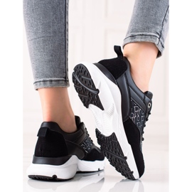 Renda Zapatillas con estilo negro 2