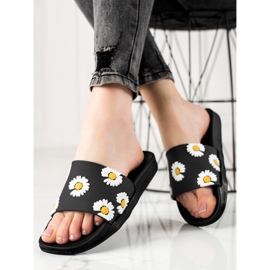 TRENDI Pantuflas Negras Con Margaritas negro 1