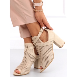 Sandalias caladas en el poste Barika Beige 1