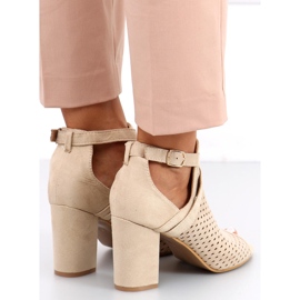 Sandalias caladas en el poste Barika Beige 4