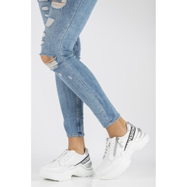 Zapatillas de cuero Filippo DP2057 / 21 Wh blanco 3