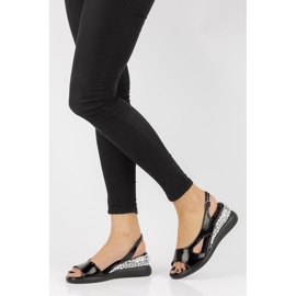 Sandalias negras con cuña Filippo DS2315/21 Bk negro 3