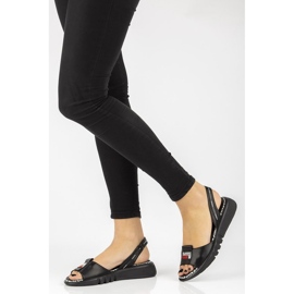 Sandalias negras con cuña Filippo DS2352/21 Bk negro 3