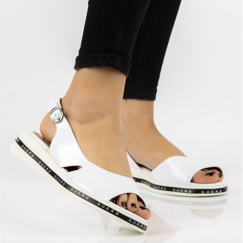 Sandalias con cuña Filippo DS2322/21 Wh blanco 2