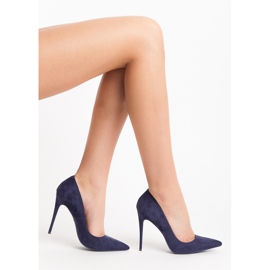 Betler Bombas en un pin violeta 1 Betler Bombas en un pin violeta 1