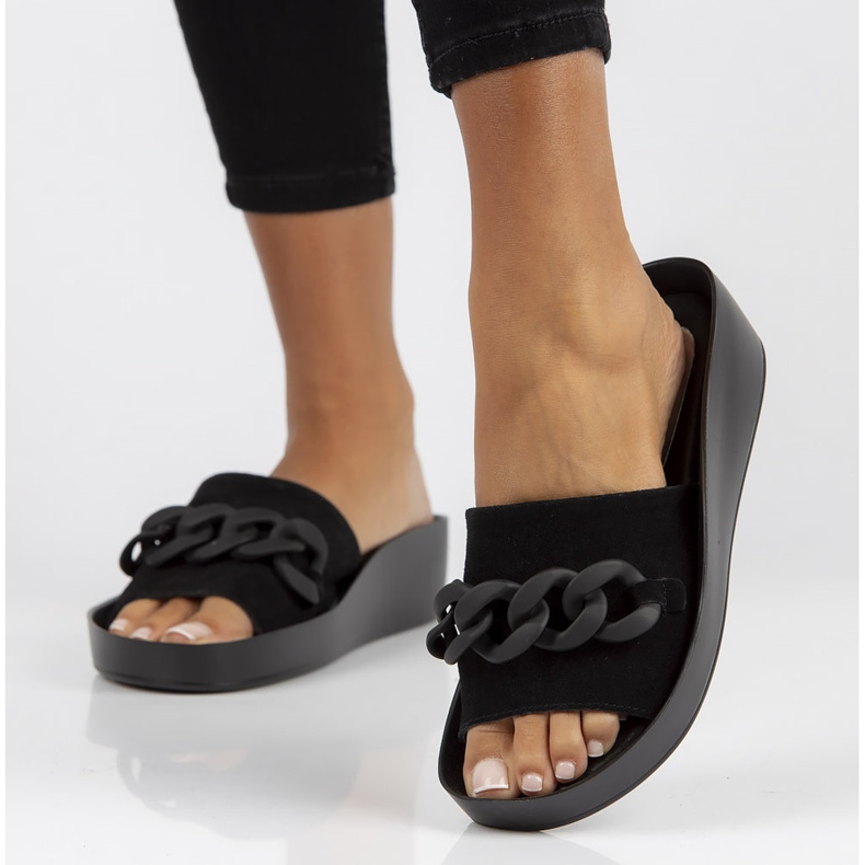 Babuchas de piel Filippo DK3593/22 Bk negro 1