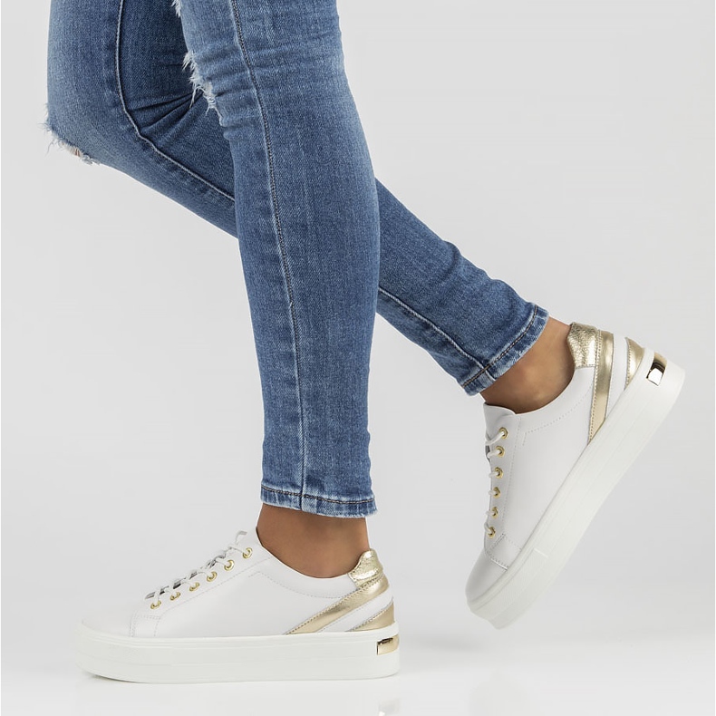 Zapatos de piel FILIPPO DP3530/22 Wh blanco dorado 1 Zapatos de piel FILIPPO DP3530/22 Wh blanco dorado 1