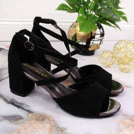 Sandalias en el puesto Potocki W WOL67A negro 2 Sandalias en el puesto Potocki W WOL67A negro 2