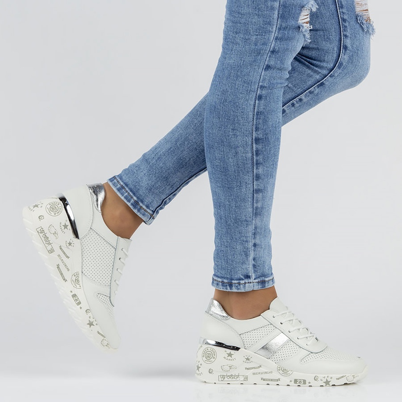 Zapatillas de cuero Filippo DP3550 / 22 Wh blanco 2