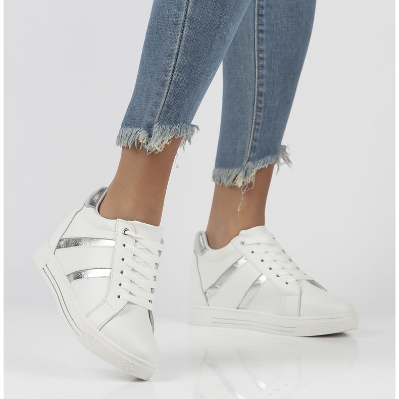 Zapatillas de cuero Filippo DP3549 / 22 Wh blanco 2 Zapatillas de cuero Filippo DP3549 / 22 Wh blanco 2