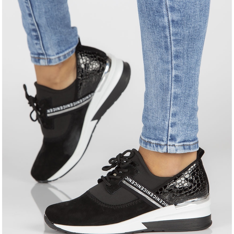 Zapatillas de cuero Filippo DP1388 / 22 Bk negro 1