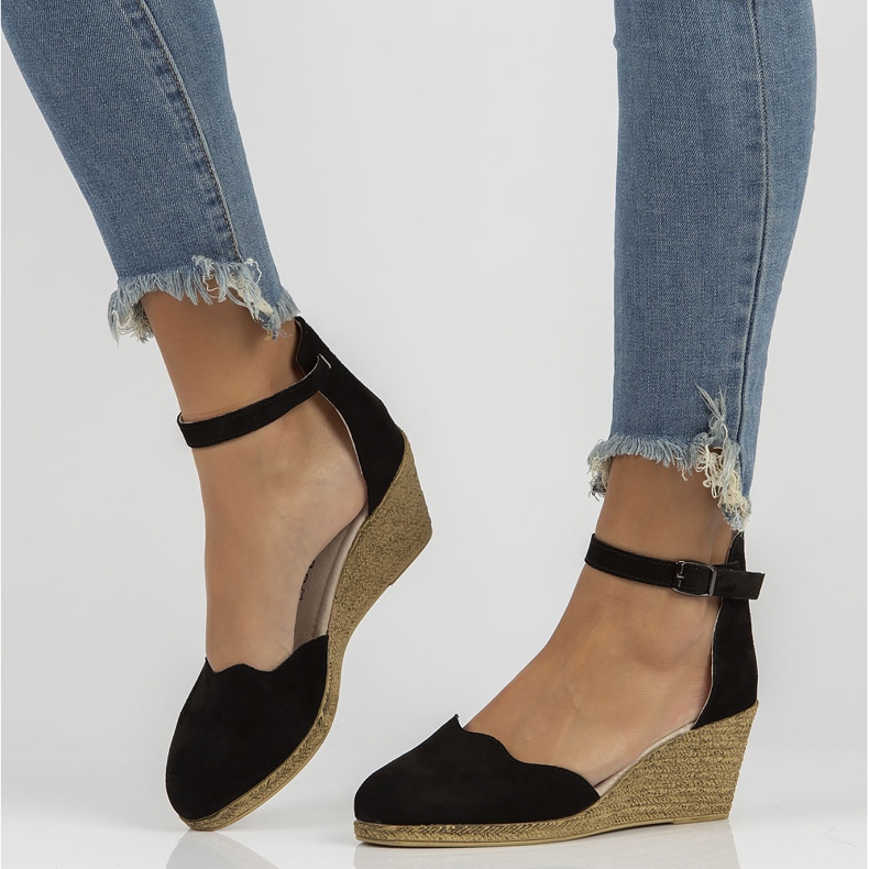 Sandalias de piel Filippo DS1394/22 Bk Negro 1