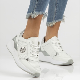 Zapatillas de cuero Filippo DP3553 / 22 Wh blanco 5