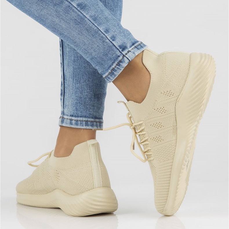 Filippo DTN3665/22 Ser zapatillas beige 1